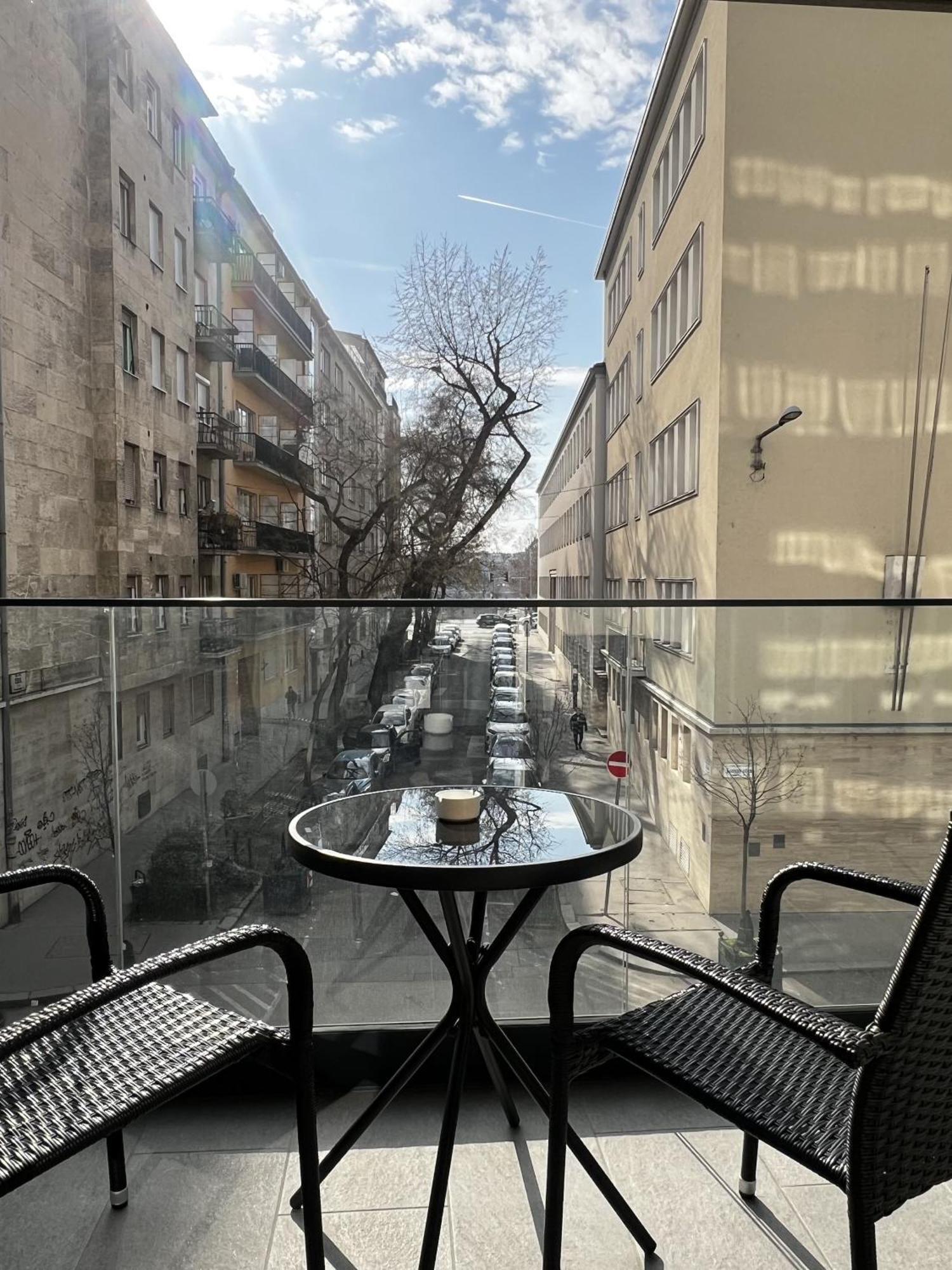 The Riverhouse Budapest Exterior foto